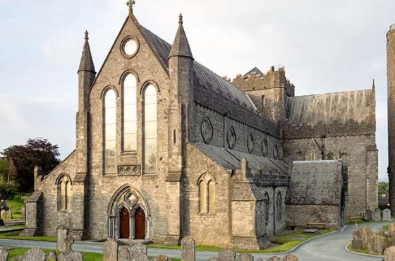Ireland: The Land of Tales and Traditions – 10-Day Ultra-Premium Journey